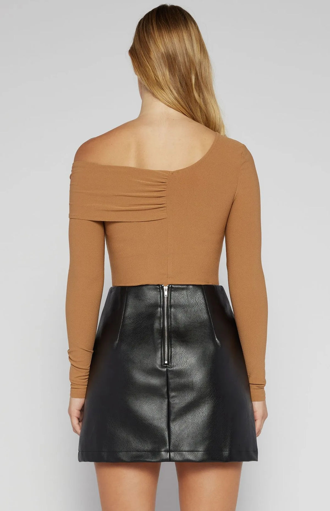 Off Shoulder bodysuit - Tan