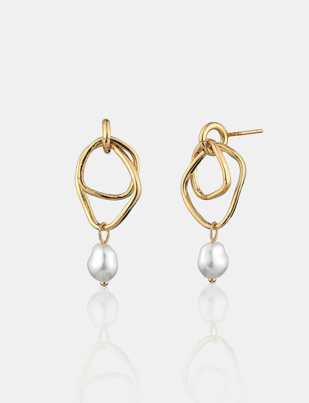 18k Gold plated Pearl Drop Studs