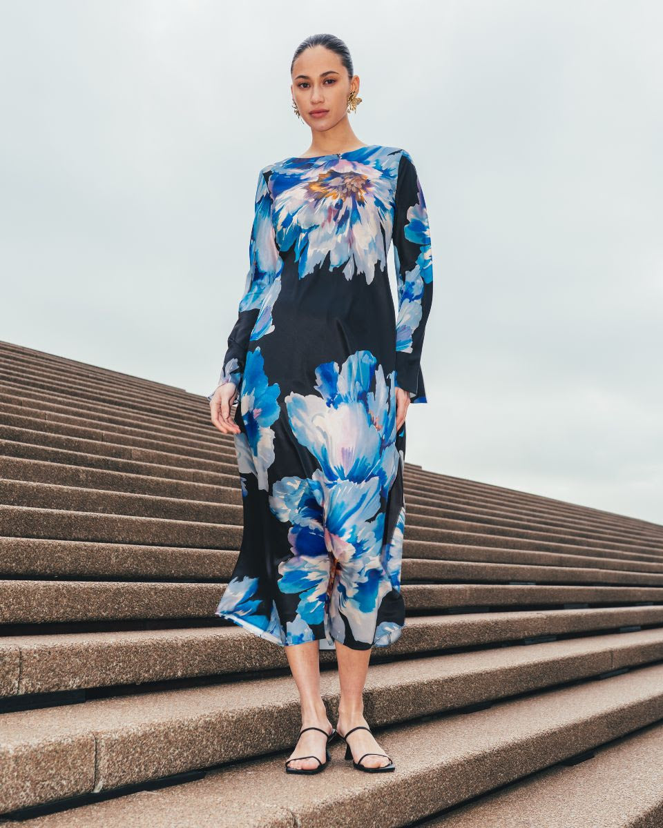 Midnight Bloom silky Maxi Dress - Blue Floral