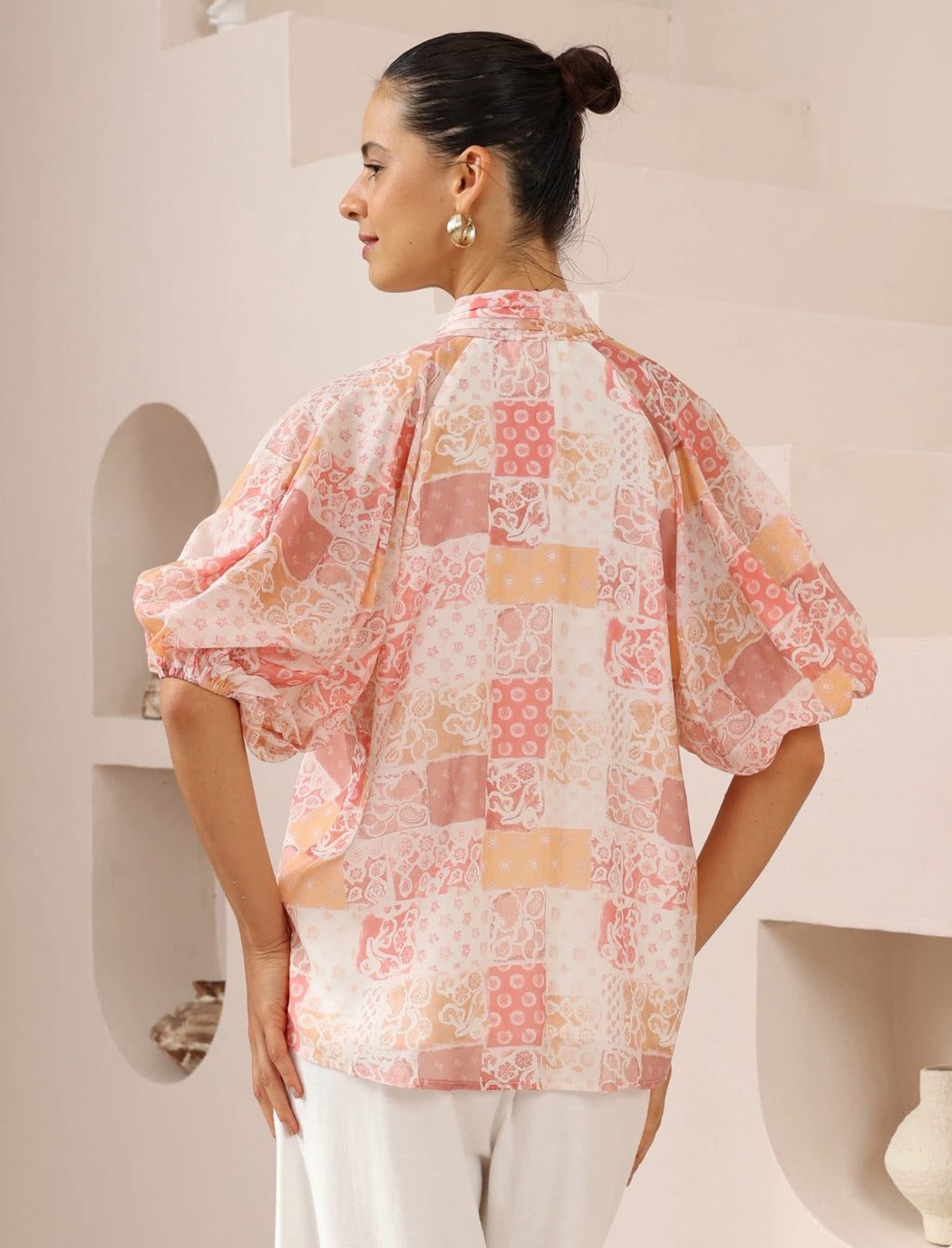 Short Sleeve Blouse - Peach floral