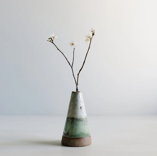 Woodfolk Natural Accessories - Mountain Vase Green