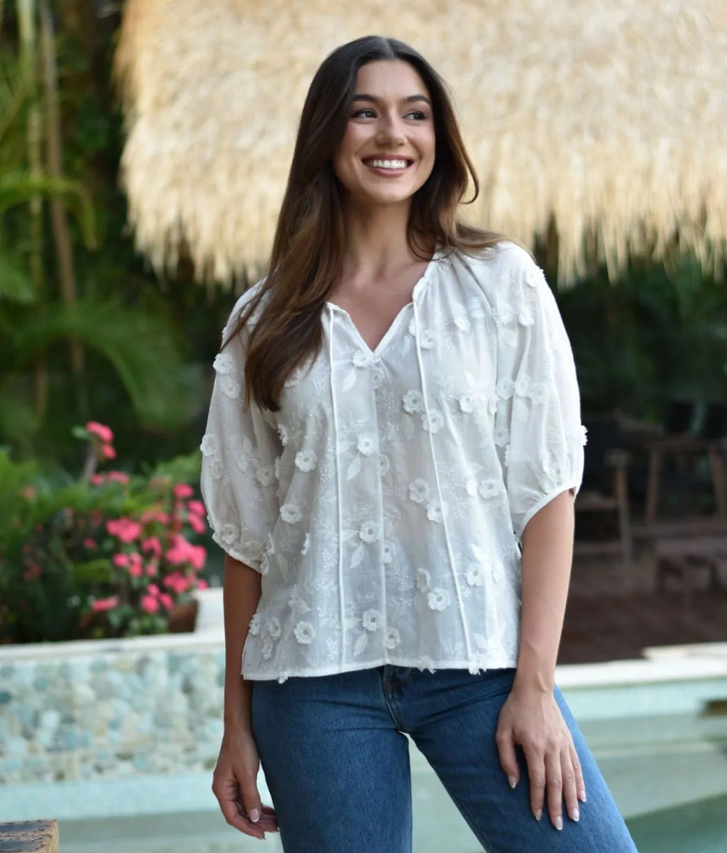 Embroidered floral Cotton blouse - White flowers