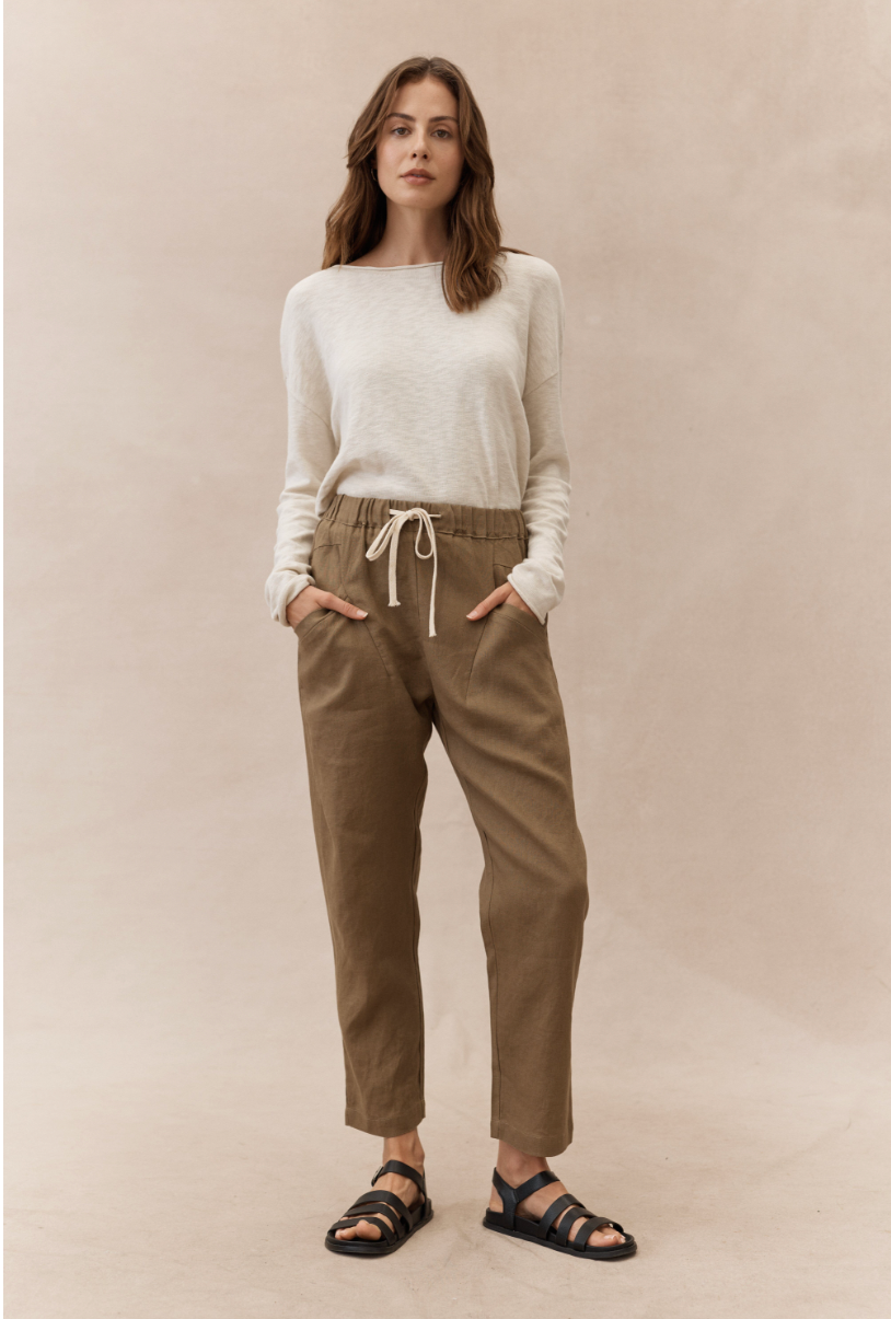 Little Lies Luxe Linen Jogger Pants - Walnut