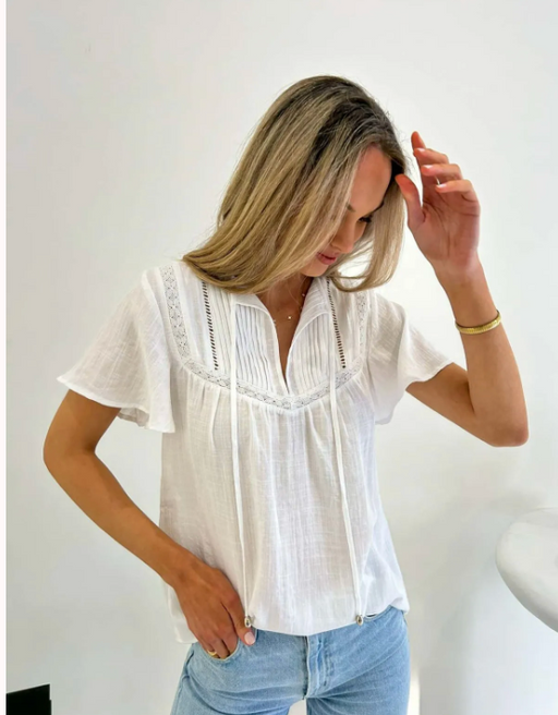 Flutter sleeve blouse - white