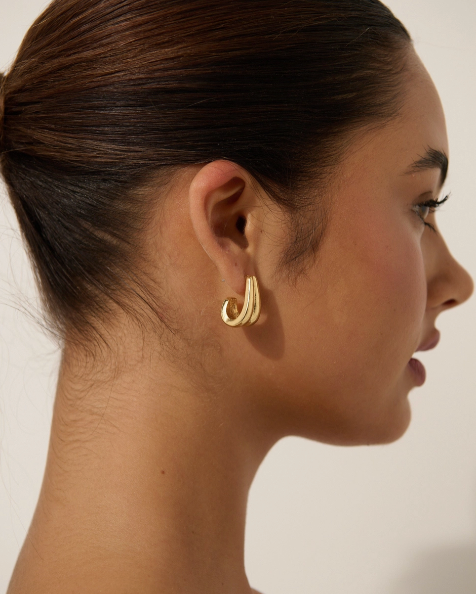 18K Gold Plated Ina stud