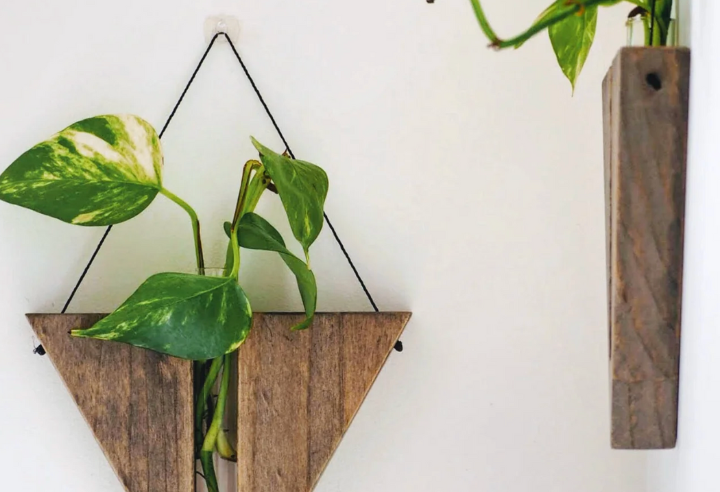 Timber wall hanger - Triangle, Grey Wash