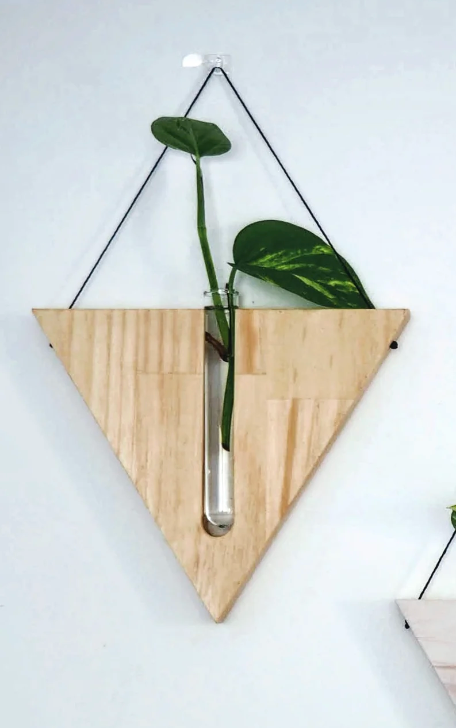 Timber wall hanger - Triangle, Natural