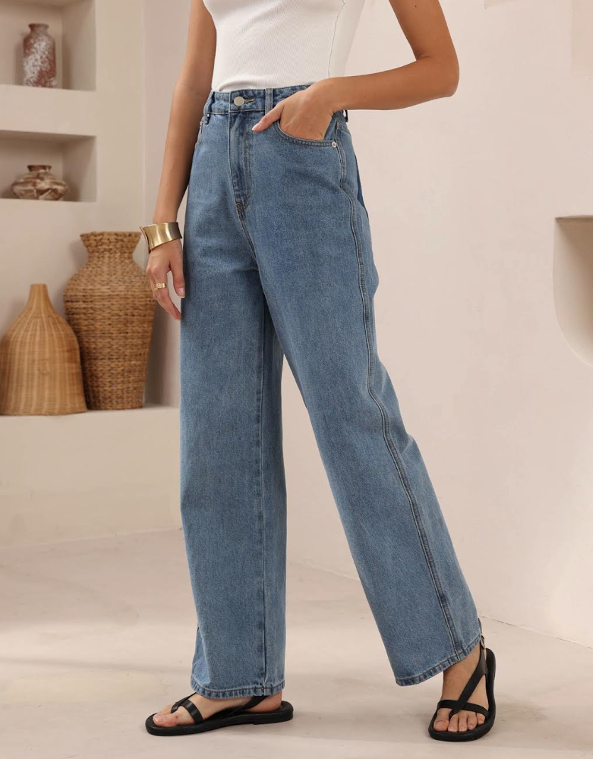 Mid rise wide leg Jeans - Mid Blue