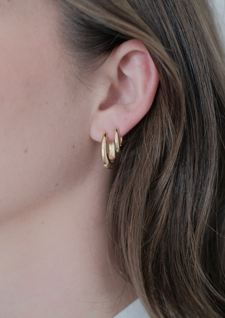 Zafino 18K Gold Plated Pia Medium Hoop