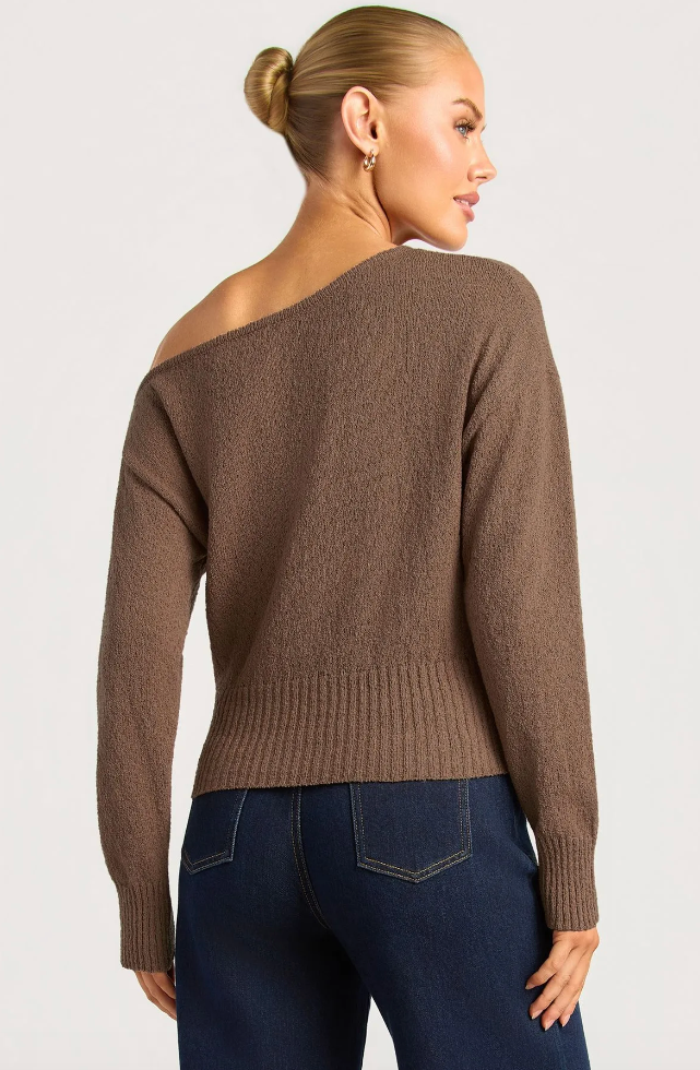 Off shoulder long sleeve Knit - Chocolate