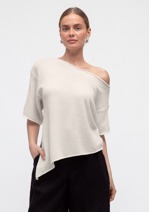 Off shoulder Knit - White