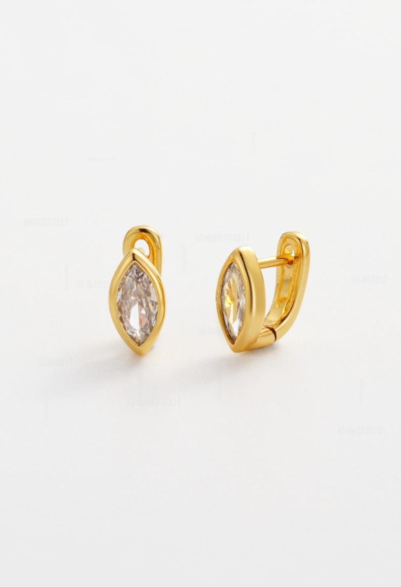 Zafino 18K Gold Plated Eden Huggie